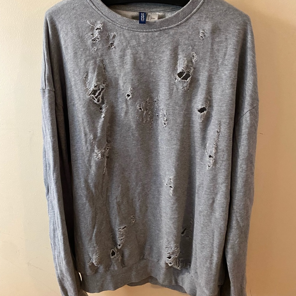 Distress gray crew neck sweater size L